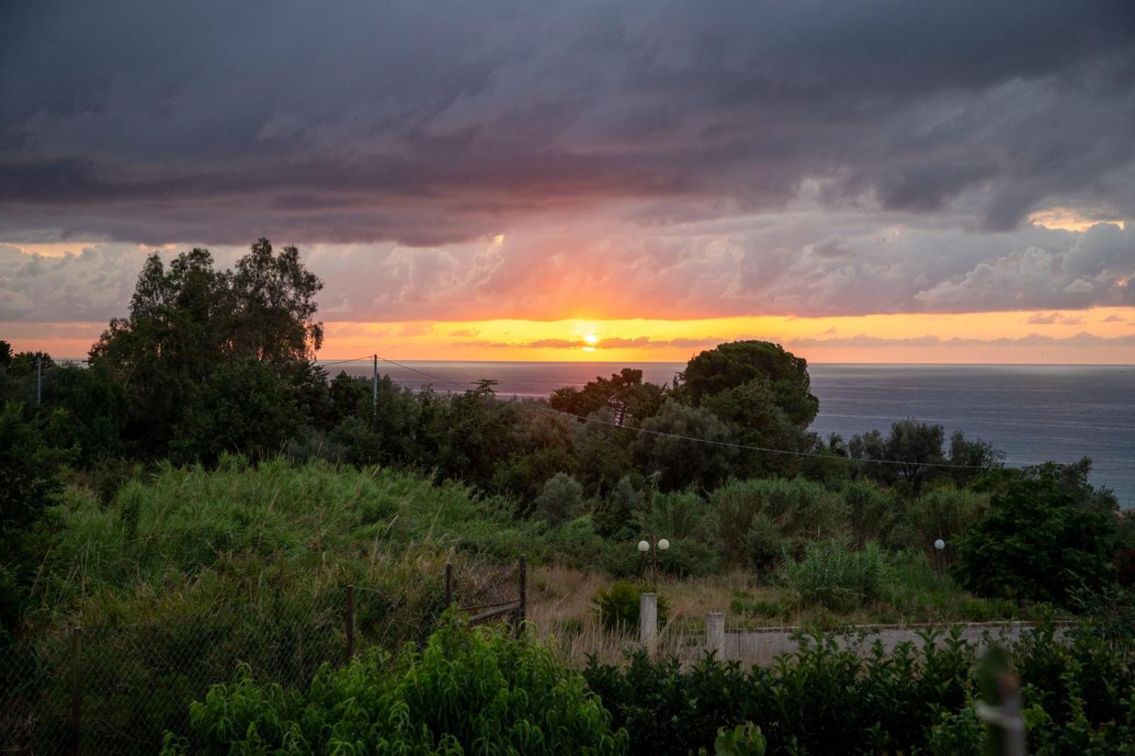 Assabinirica Bed & Breakfast Acquedolci Exterior photo